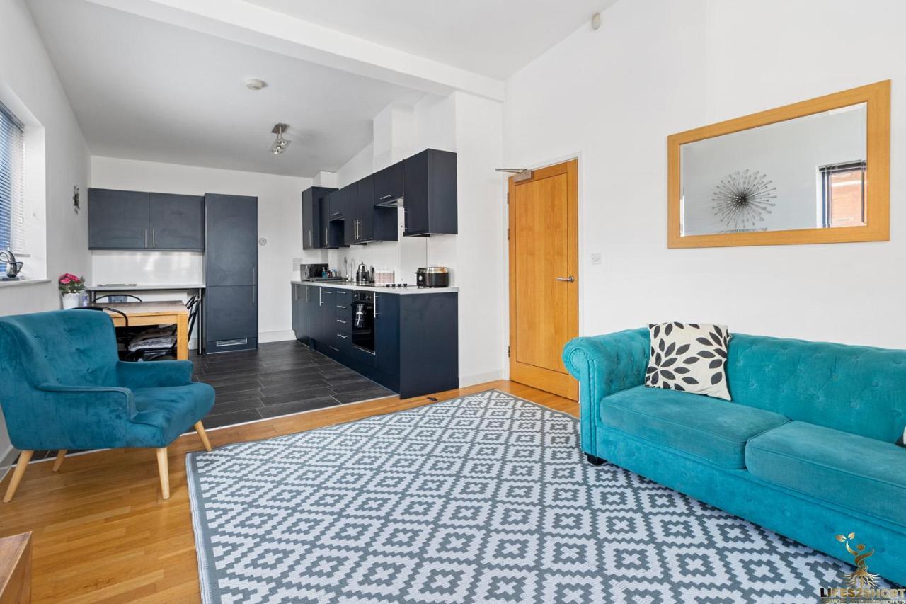 Smythen St, 2 Bed Apartment With Balcony Exeter Esterno foto